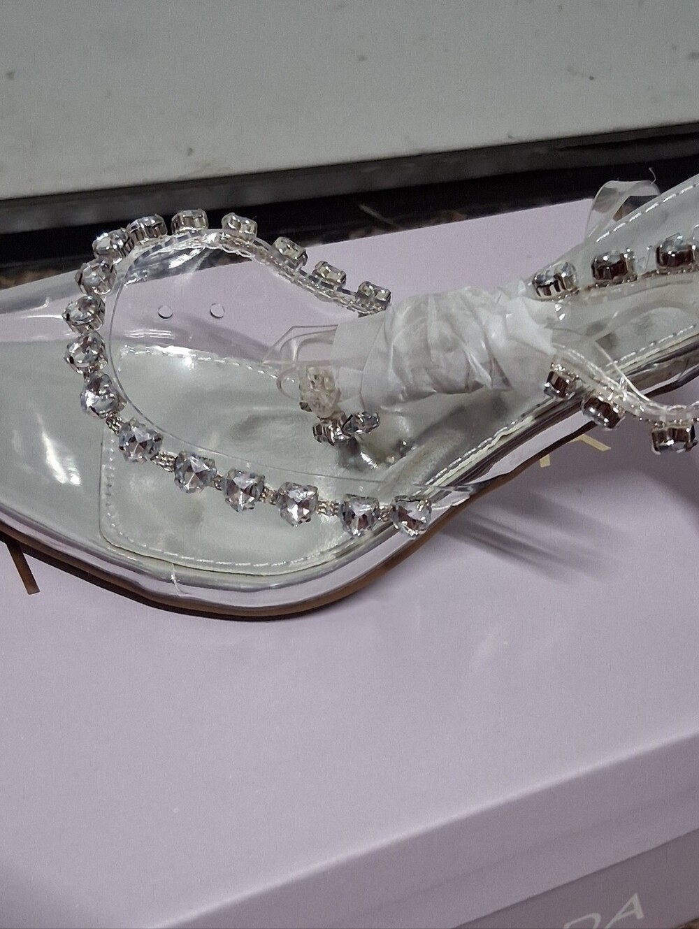 Brand New Ladies Top Moda Size 7.5 Acrylic High Heel